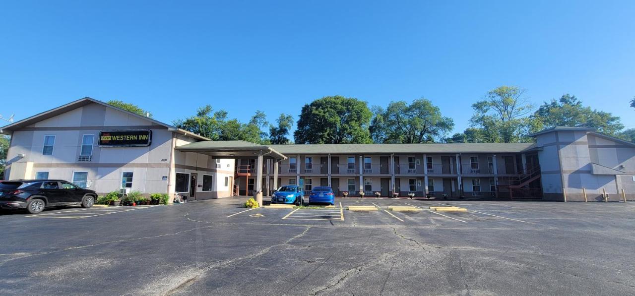 First Western Inn Caseyville Екстер'єр фото